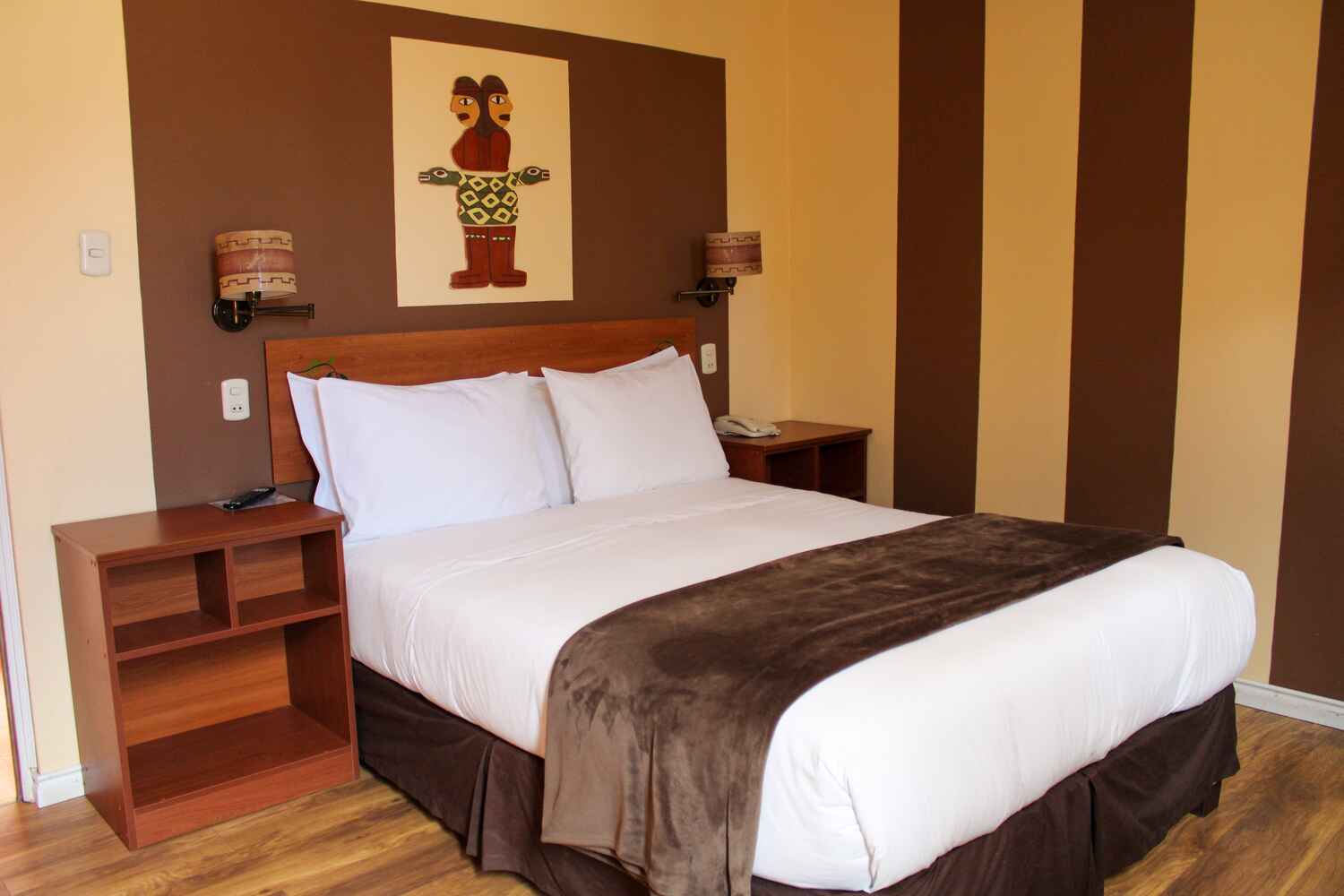 hotel-intiqa-puno-peru-habitacion-simple-vista-frontal