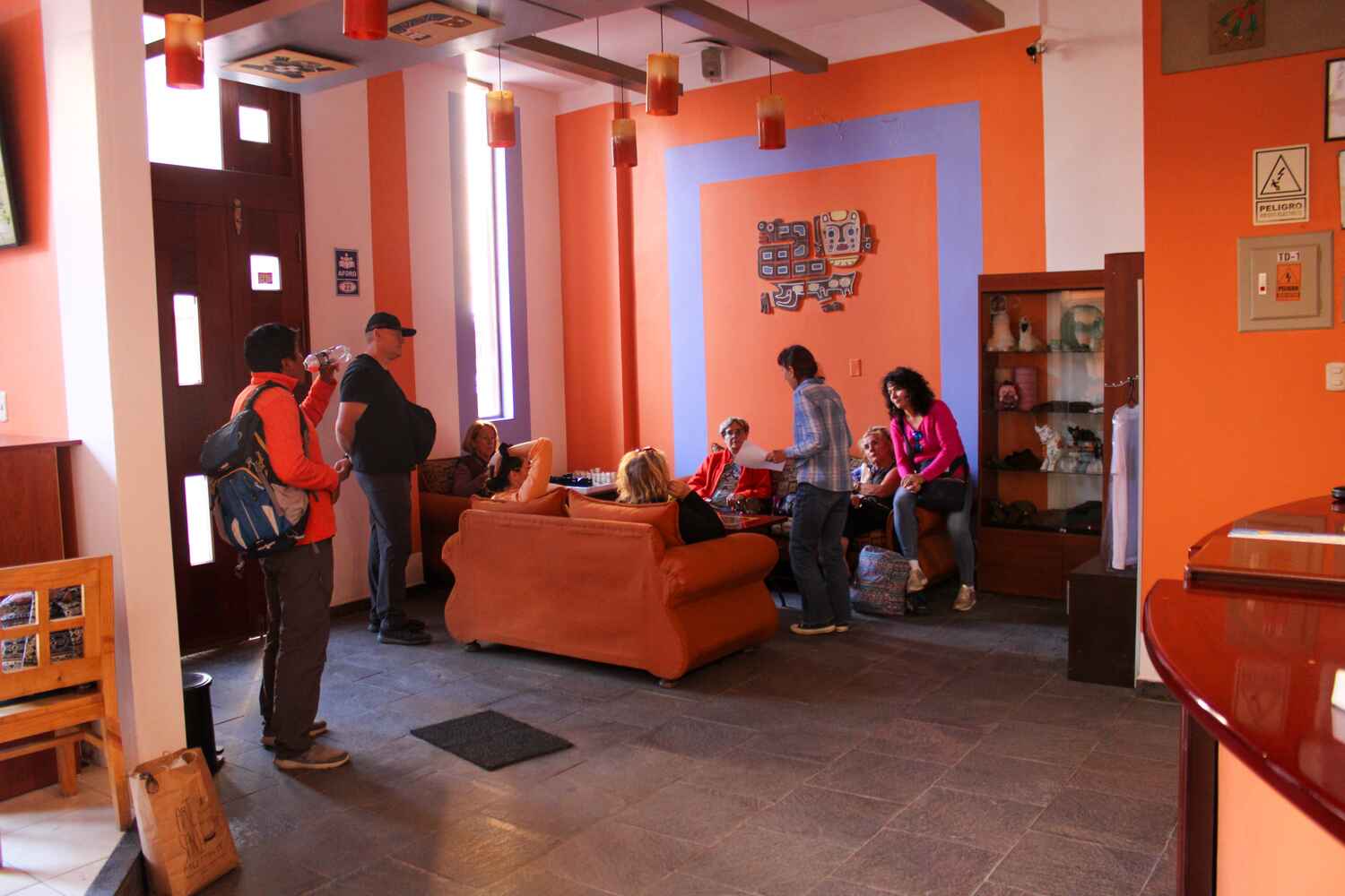 hotel-intiqa-puno-peru-habitacion-triple-recepcion